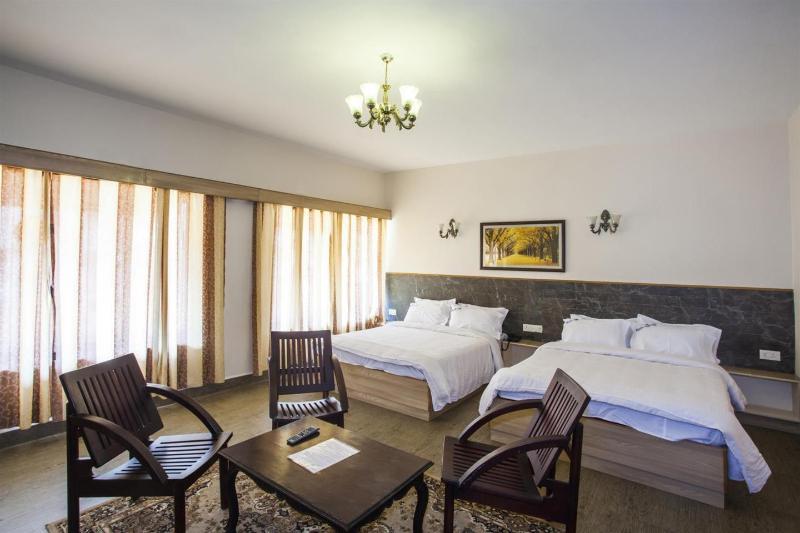 Hotel Sapphire Grand Ooty Exterior photo